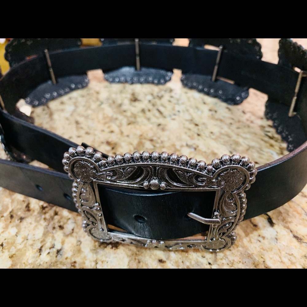 Ladies Concho Style Leather Belt